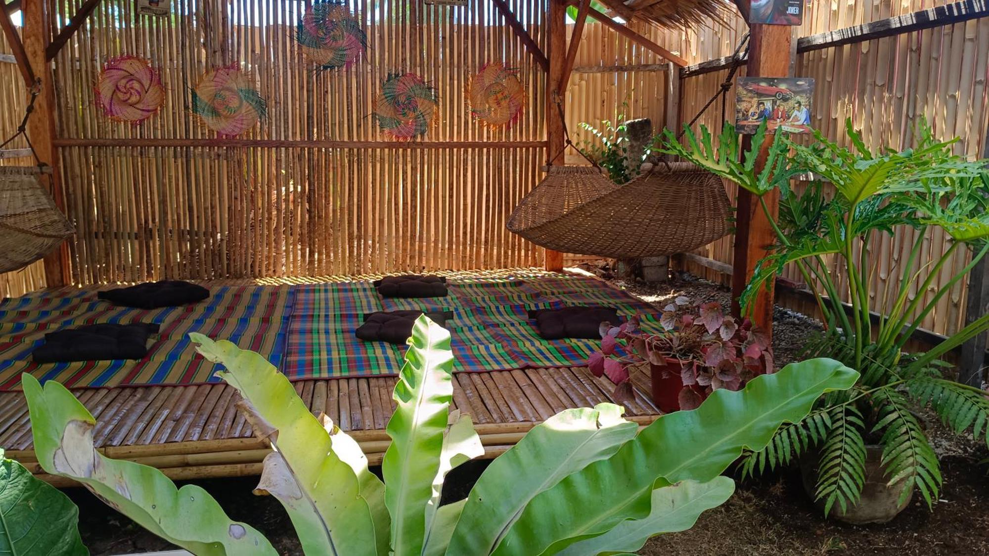 Bella'S Bed & Breakfast Dauis Buitenkant foto